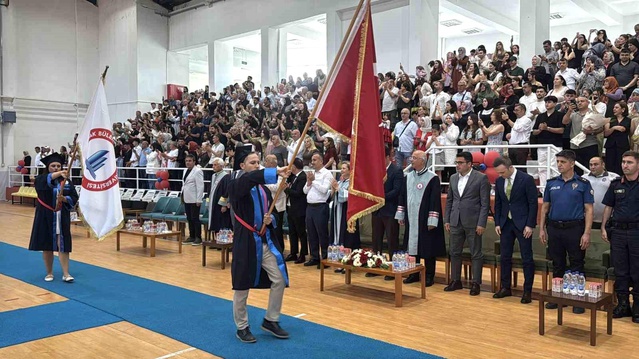 Zonguldak BEUN Mezuniyet Töreni Gerçekleşti