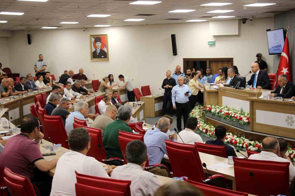 Aydın\'da 1,5 milyarlık yol hamlesi meclisten oy birliğiyle geçti