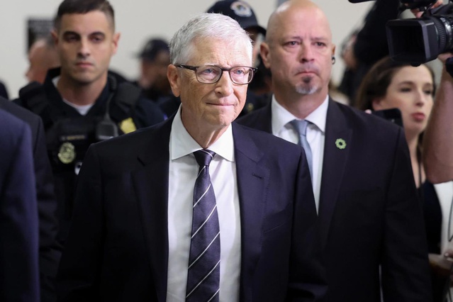 Bill Gates, Epstein dosyası kapsamında ifade verdi: Adasına gitmedim, kimseyi mağdur etmedim