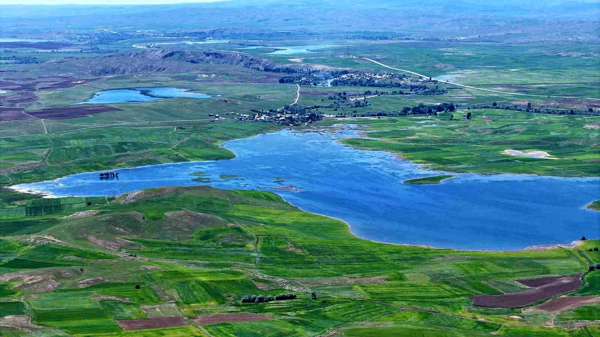Sivas\'ta Taşkın Tarımı Vurdu