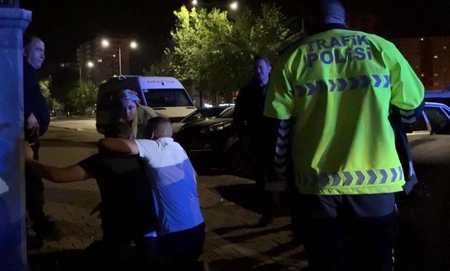 Alkollü Sürücü Kaçtı, Evinde Yakalandı