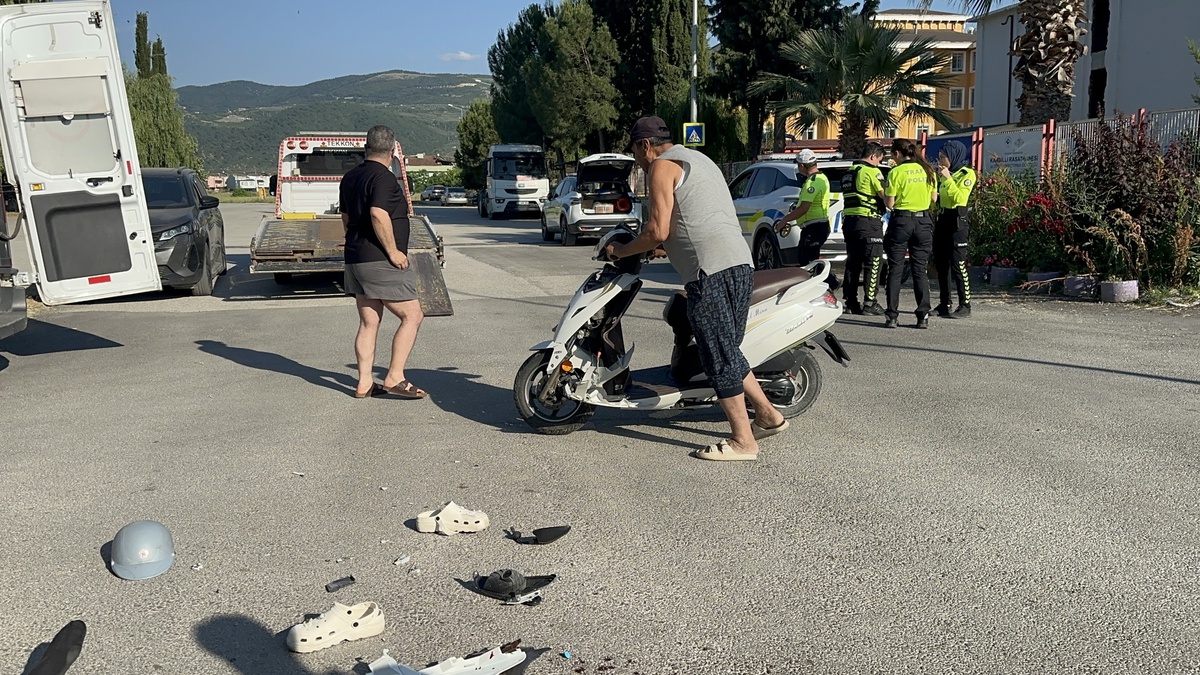 İznik\'te Kaza: Motosikletle Çarpışma