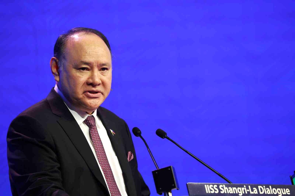 Çin, Filipinler Savunma Bakanı\'na Yaptırım Uyguladı