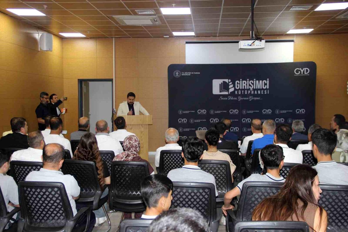 Cizre\'de Girişimci Kütüphanesi Programı
