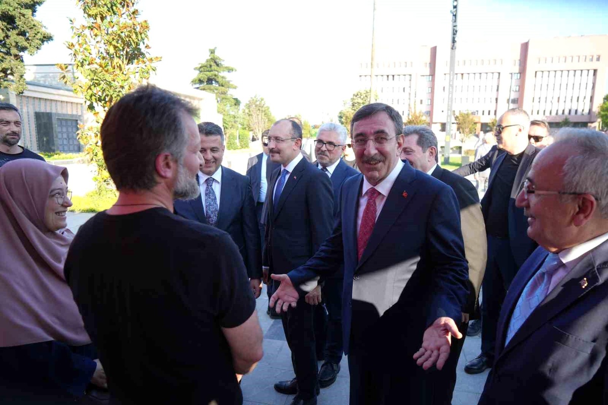 Cumhurbaşkanı Yardımcısı Cevdet Yılmaz, Samsun\'da
