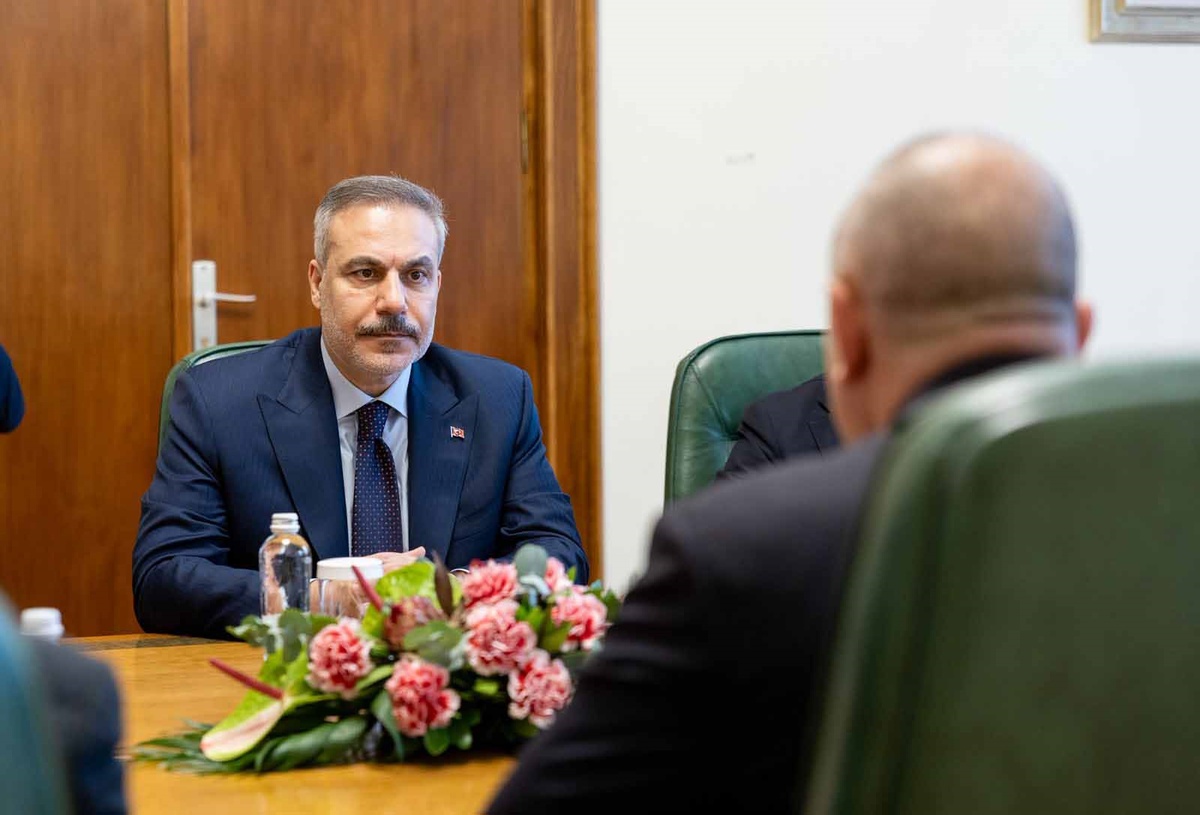 Hakan Fidan Sofya\'da Radev ile Görüştü