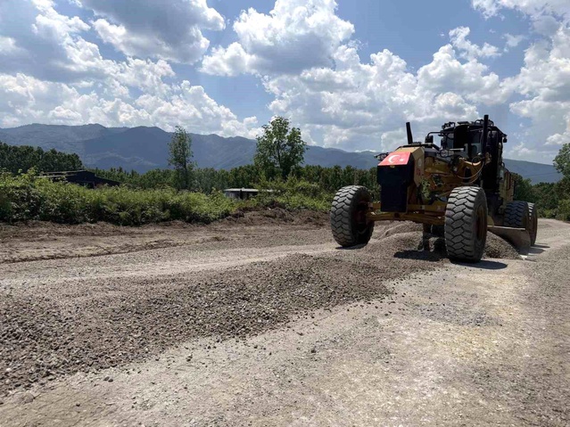 Düzce'de Ulaşım Çalışmaları Devam Ediyor