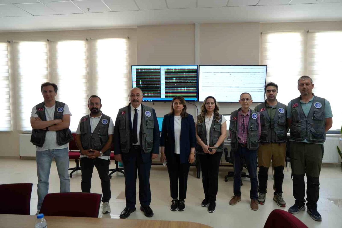 Erzincan\'da Deprem Çalışmaları Başladı