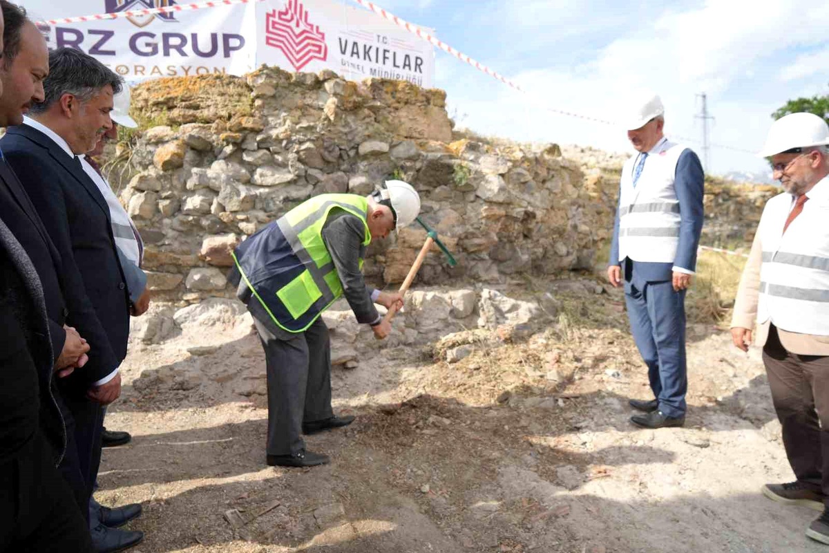 Erzincan\'ın 5 bin yıllık tarihi Arkeopark Projesiyle gün yüzüne çıkacak