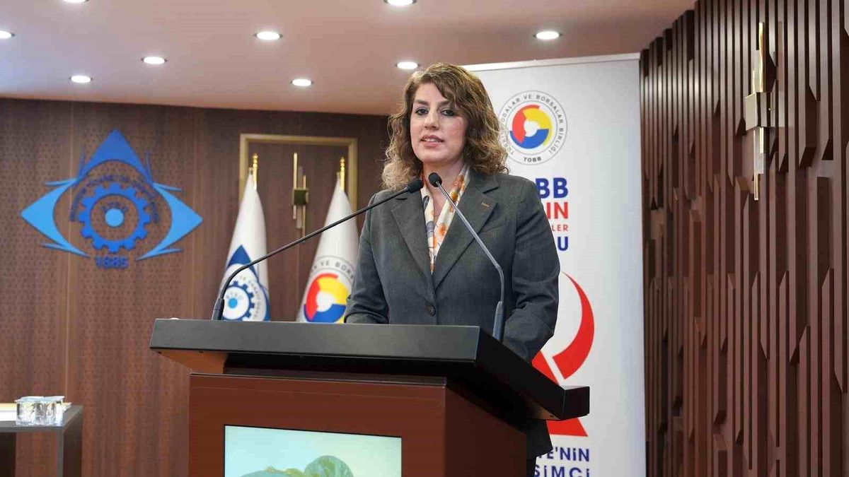 ETSO\'da "Tarımda kadın eli" projesiyle 200 kadın çiftçi sertifikasını aldı