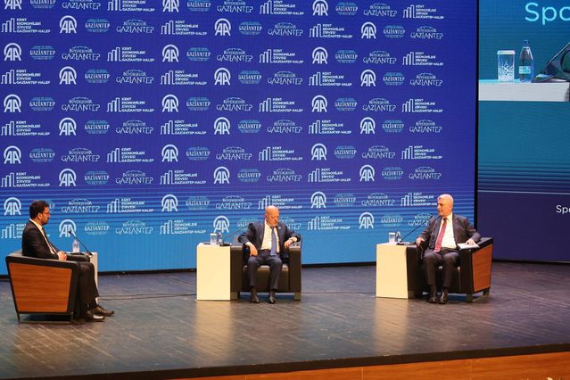 Gaziantep Büyükşehir ev sahipliğinde Türkiye-Suriye ticari i