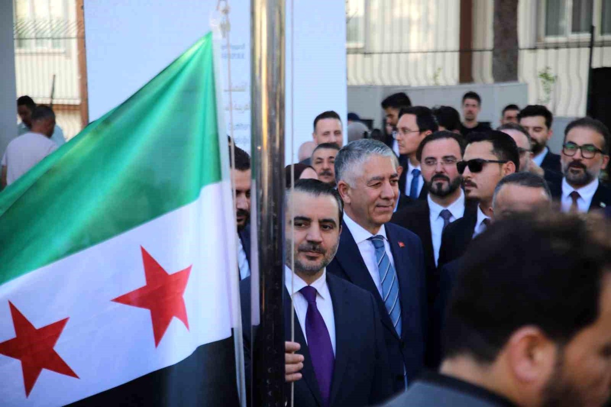 Gaziantep\'te Suriye Başkonsolosluğu 15 yıl sonra açıldı