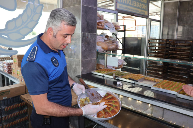 Haliliye’de hijyen kurallarına uymayan işletme mühürlendi