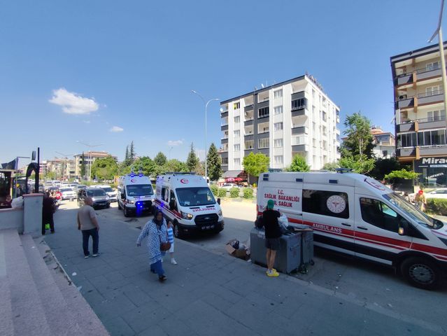 Gaziantep'te Aile İçi Şiddet: Hamile Kadın ve Çocukları Darb