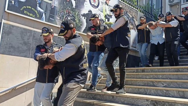 Hong Kong'lu diş hekimini sahte kimlikle dolandıran Nijeryalı Esenyurt'ta yakalandı