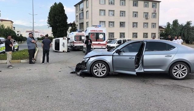 Iğdır'da Taksi Kazası: 4 Yaralı