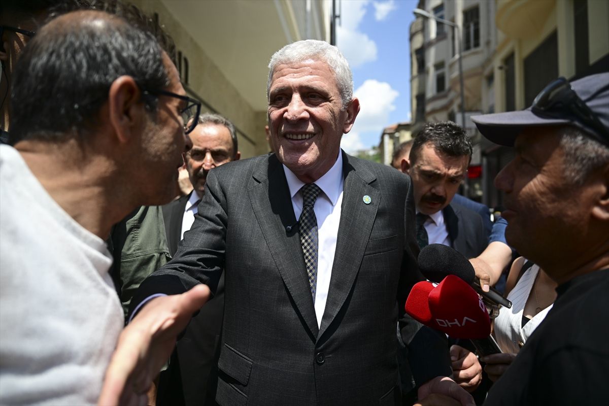 Dervişoğlu: \'Demokrasi İçin Dikkatli Olmalıyız\'