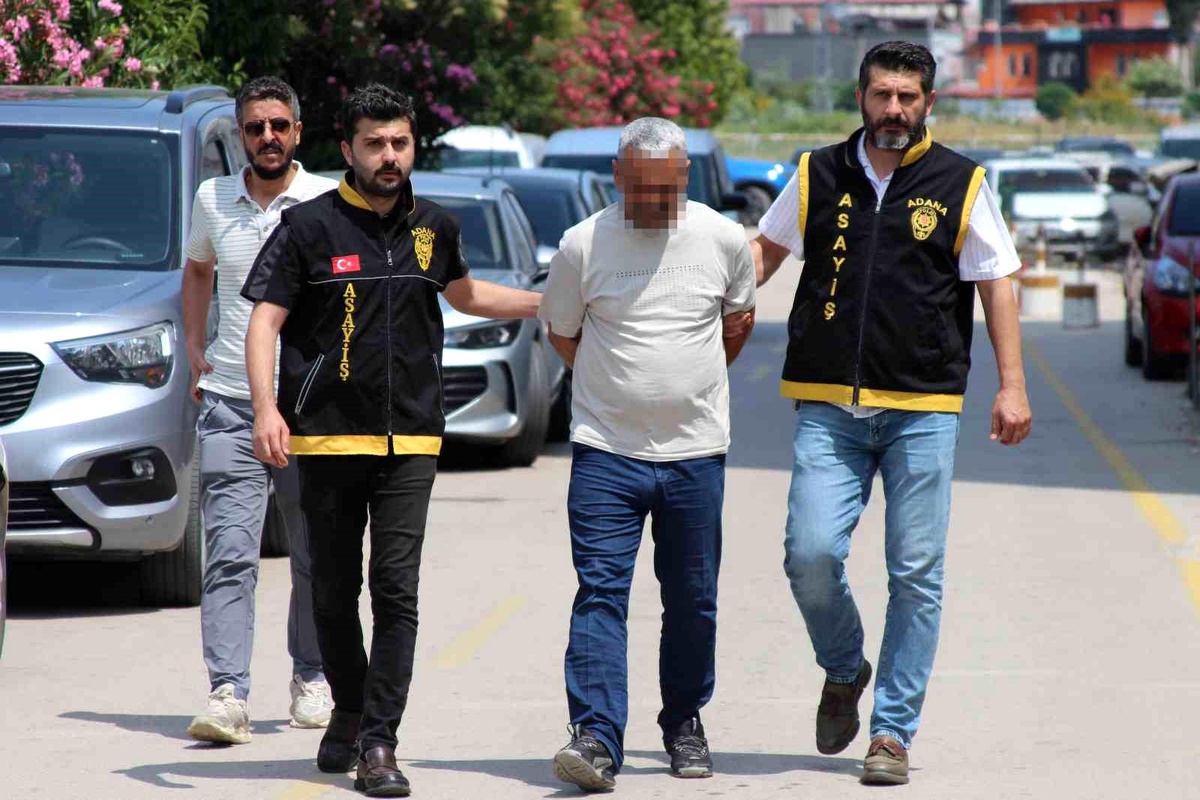 Adana\'da Kardeş Kavgası: Bıçakla Öldürülen Ağabey