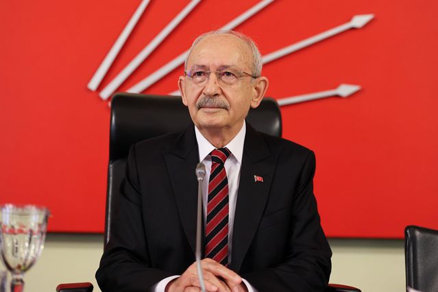 Krizli PM'den çıkan karar: CHP'de olağan kurultay takvimi aç