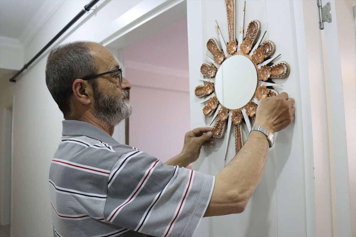 Bakır Ustası İnler\'in Sanat Dolu Evi