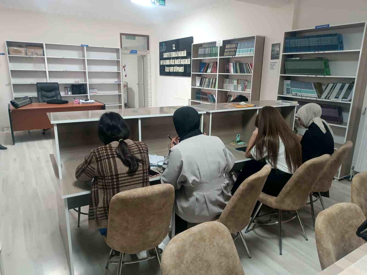 Van\'da Etüt Merkezi Öğrencilerin Gözdesi