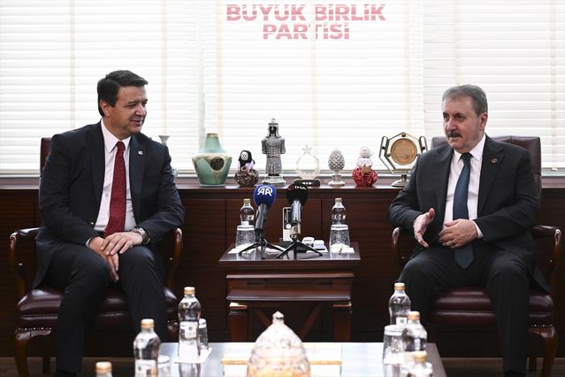Arıkan'dan Destici'ye Taziye Ziyareti