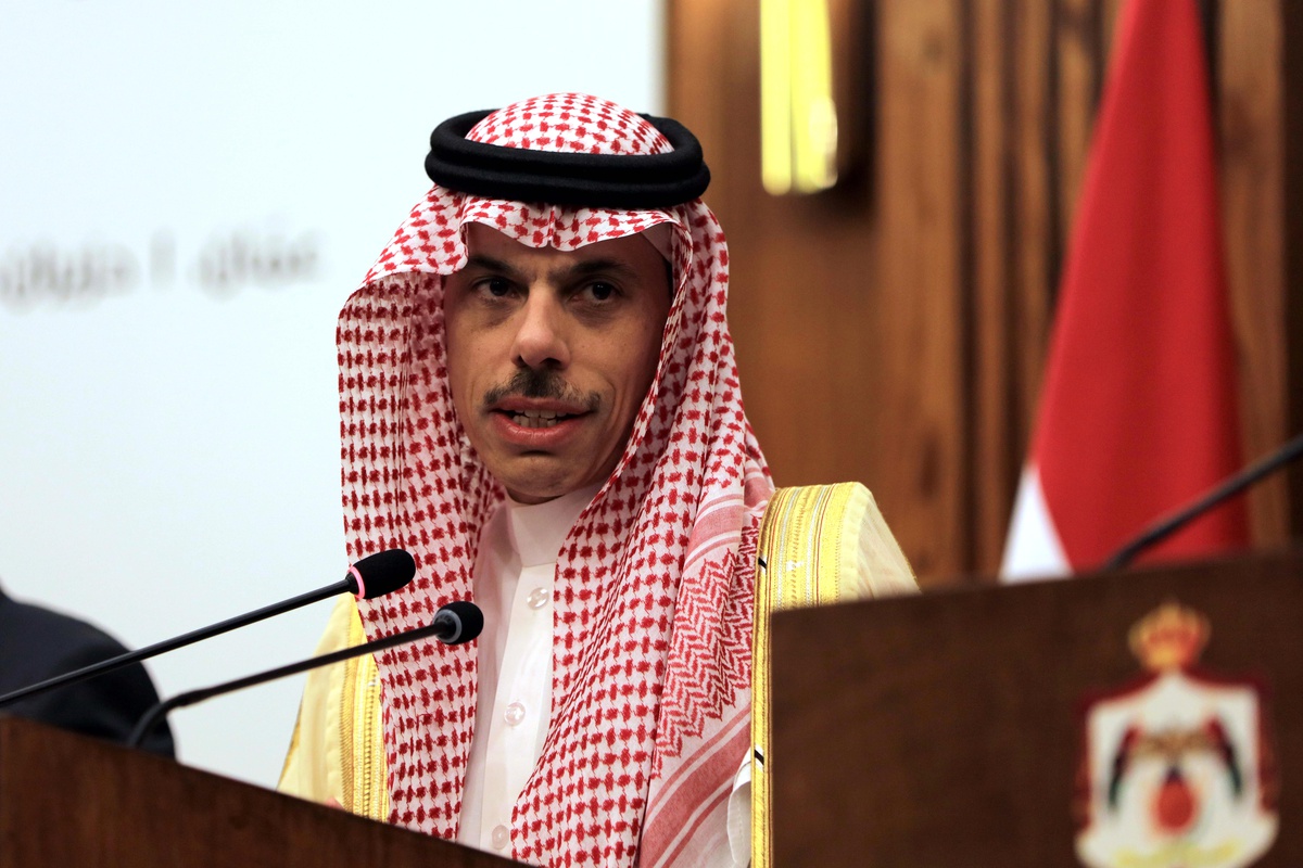 Suudi Arabistan Lübnan İhracatını Yeniden Başlatıyor