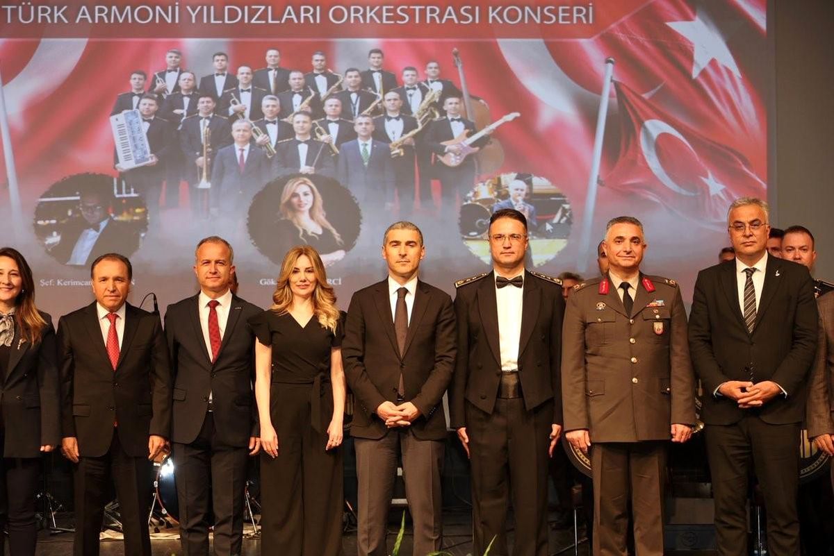 TÜRKAY Orkestrası Afyon\'da Unutulmaz Gece