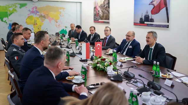 Türkiye-Polonya Savunma İşbirliği Görüşmeleri