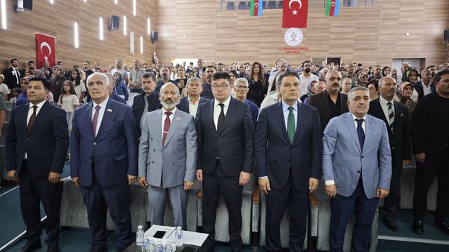 Van'da Azerbaycan-Küresünniler Kardeşlik Programı