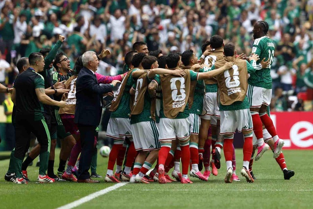 Meksika, Güney Afrika'yı 2-0 Mağlup Etti