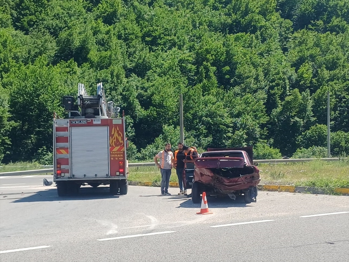 Mengen\'de Trafik Kazası: 1 Ölü, 1 Yaralı