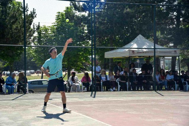 BŞEÜ'de İlk Tenis Turnuvası Heyecanı
