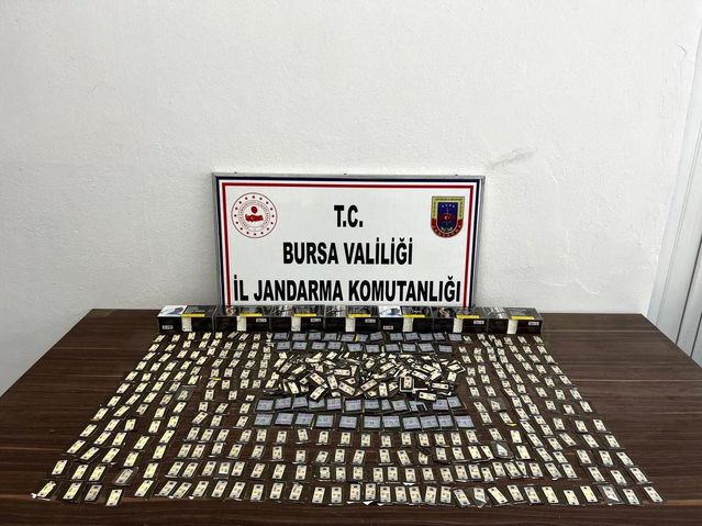 Bursa'da kaçak tütün operasyonu: 6 gözaltı
