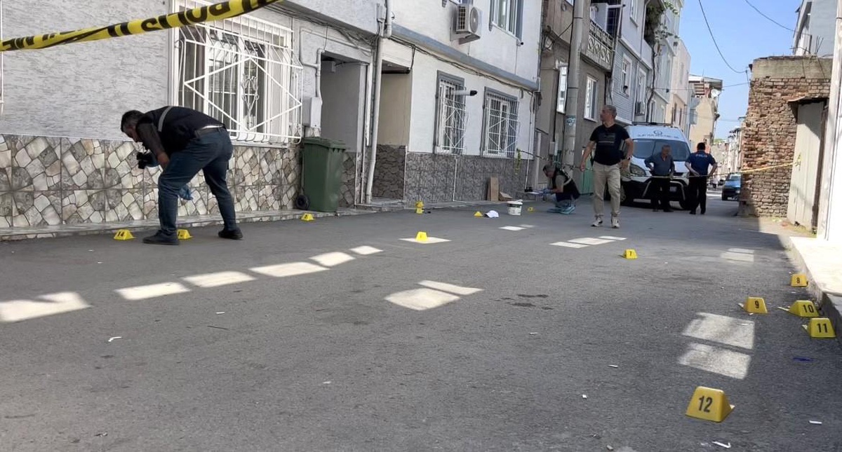 Bursa\'da Pusu: 5 Kurşunla Yaralandı