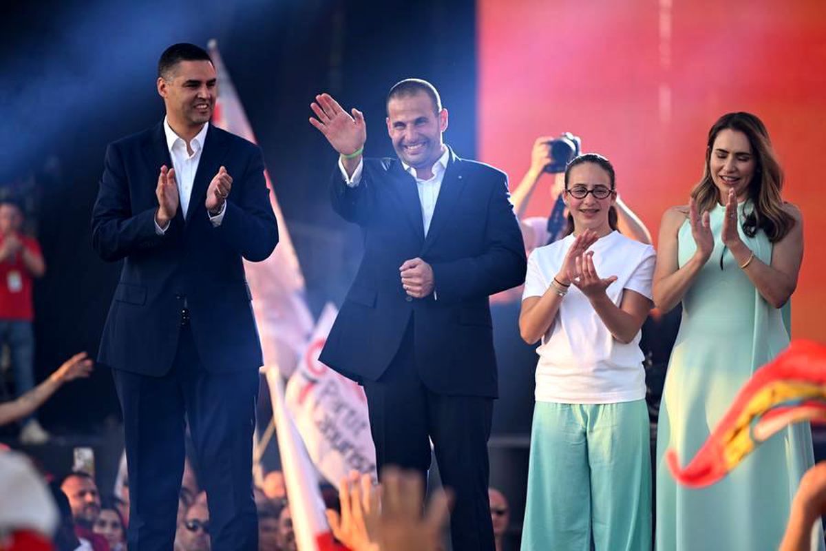 Çin\'den Malta Başbakanı\'na Kutlama