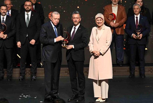 Erdoğan'dan KARDEMİR'e kan bağışı ödülü