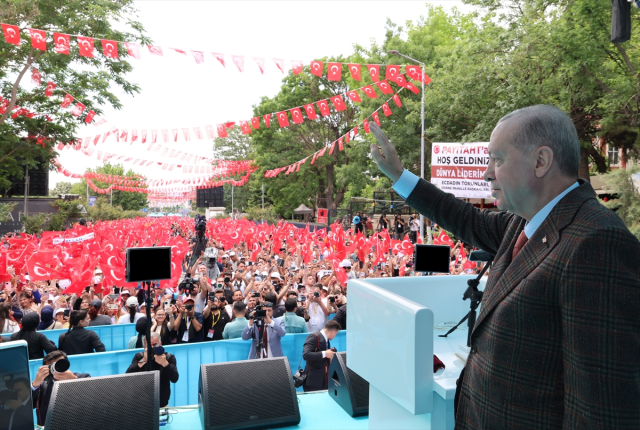 Cumhurbaşkanı Erdoğan'dan CHP'nin yüzde 46 oy aldığı kentte gövde gösterisi