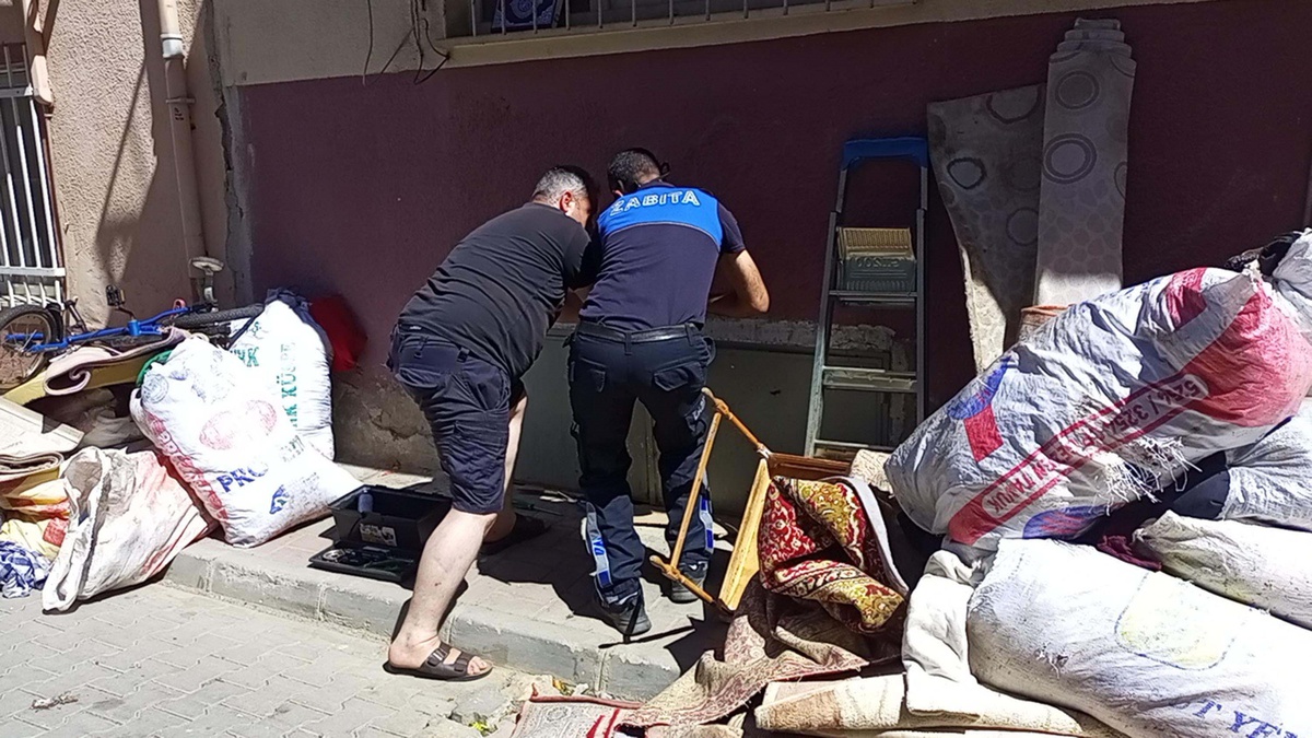 Nazilli\'de 6. Temizlikte 6 Kamyon Çöp Çıktı