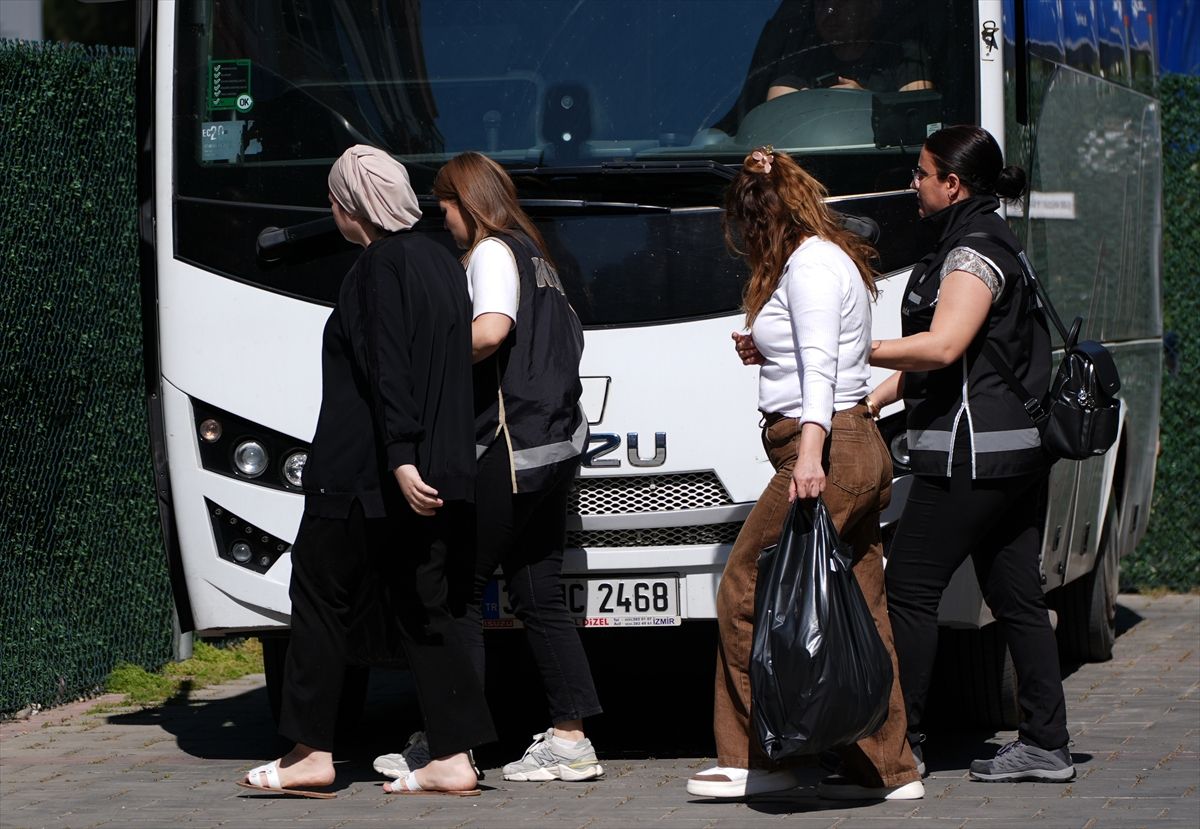Ege Üniversitesi\'nde Usulsüzlük Skandalı