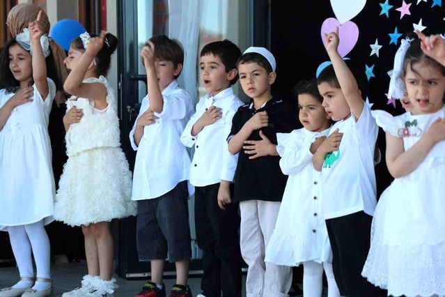 Mescid-i Aksa Kur’an Kursu’nda Mezuniyet Coşkusu