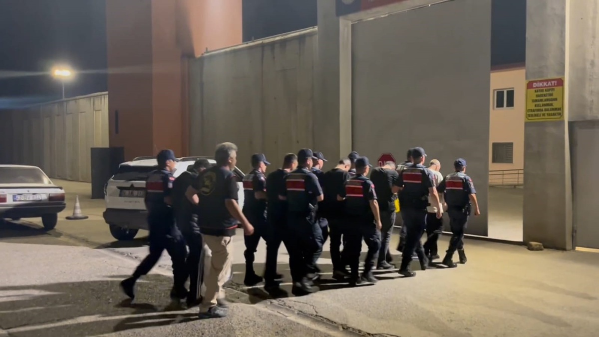 Sakarya\'da Hırsızlık Operasyonu: 7 Tutuklama