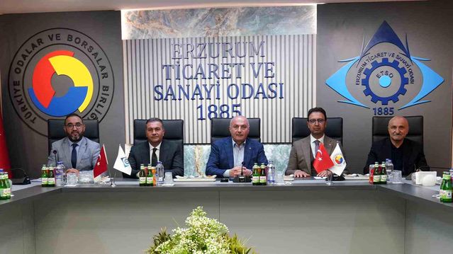 Erzurum'da Mesleki ve Teknik Lise Projesi Toplantı