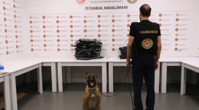 İstanbul Havalimanı'nda dev operasyon! Valizinden 20 milyonluk uyuşturucu çıktı