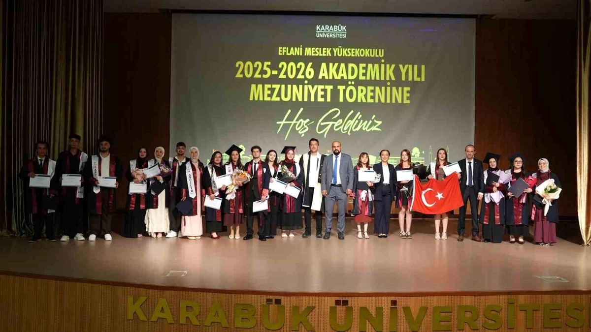 KBÜ Mezuniyet Törenleri Coşkuyla Gerçekleşti