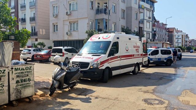 Bunalımdaki Genç Kadın Evi Yakmaya Çalıştı