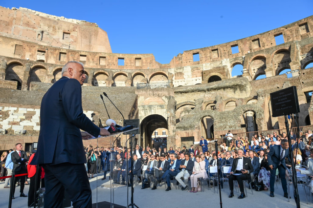 Kültür ve Turizm Bakanlığı'ndan Roma'ya kültürel diploması çıkarması