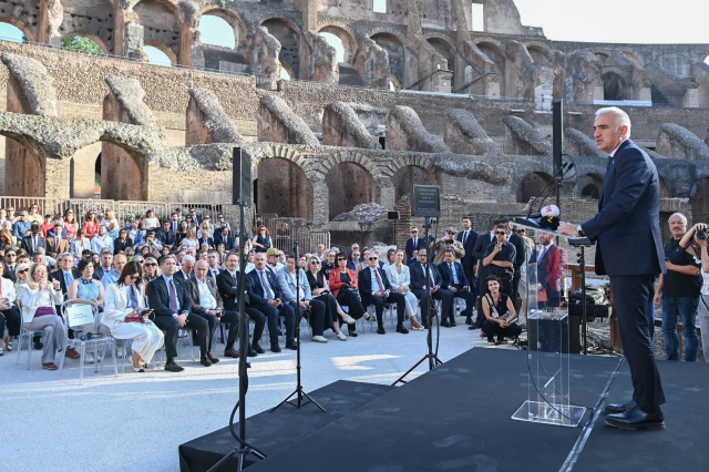 Kültür ve Turizm Bakanlığı'ndan Roma'ya kültürel diploması çıkarması