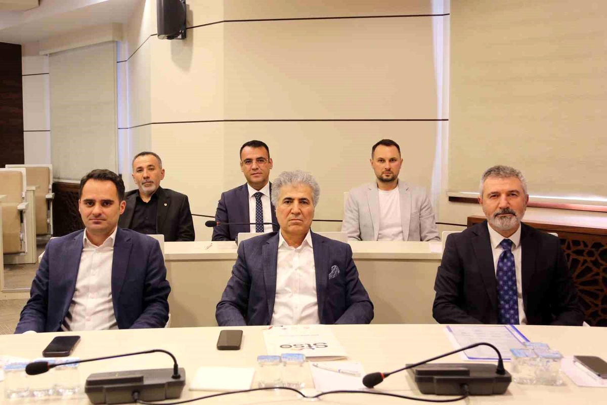 STSO Toplantısında Sivasspor\'a Destek Gündemi