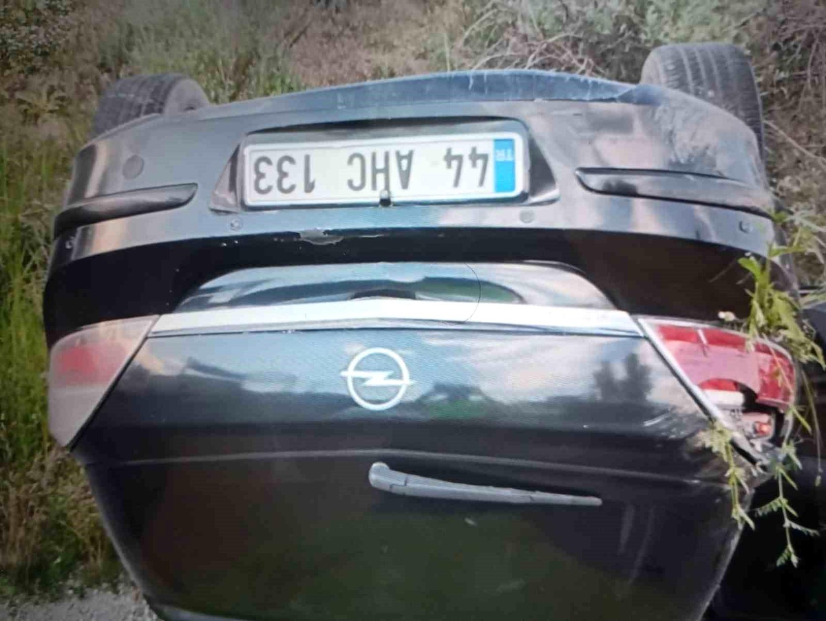 Doğanşehir\'de Takla Atan Otomobilde Sürücü Yaralandı